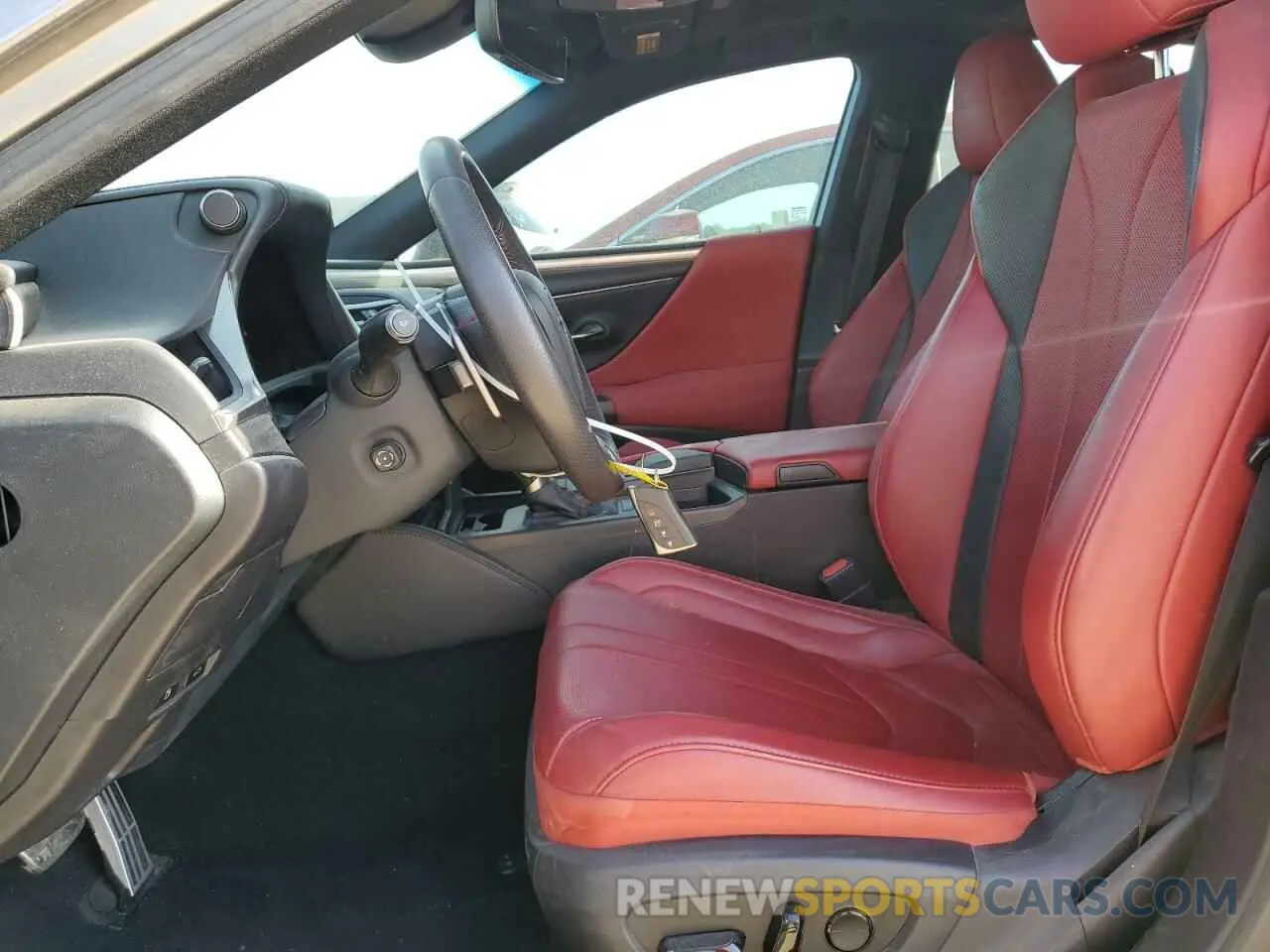 7 fotografías del automóvil dañado 58ABZ1B10KU043179 LEXUS ES350 2019