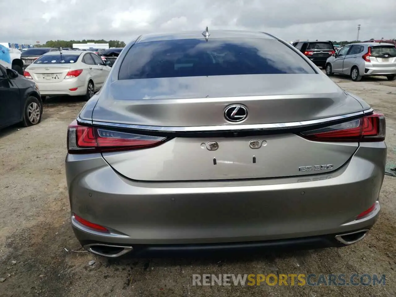 6 fotografías del automóvil dañado 58ABZ1B10KU045479 LEXUS ES350 2019