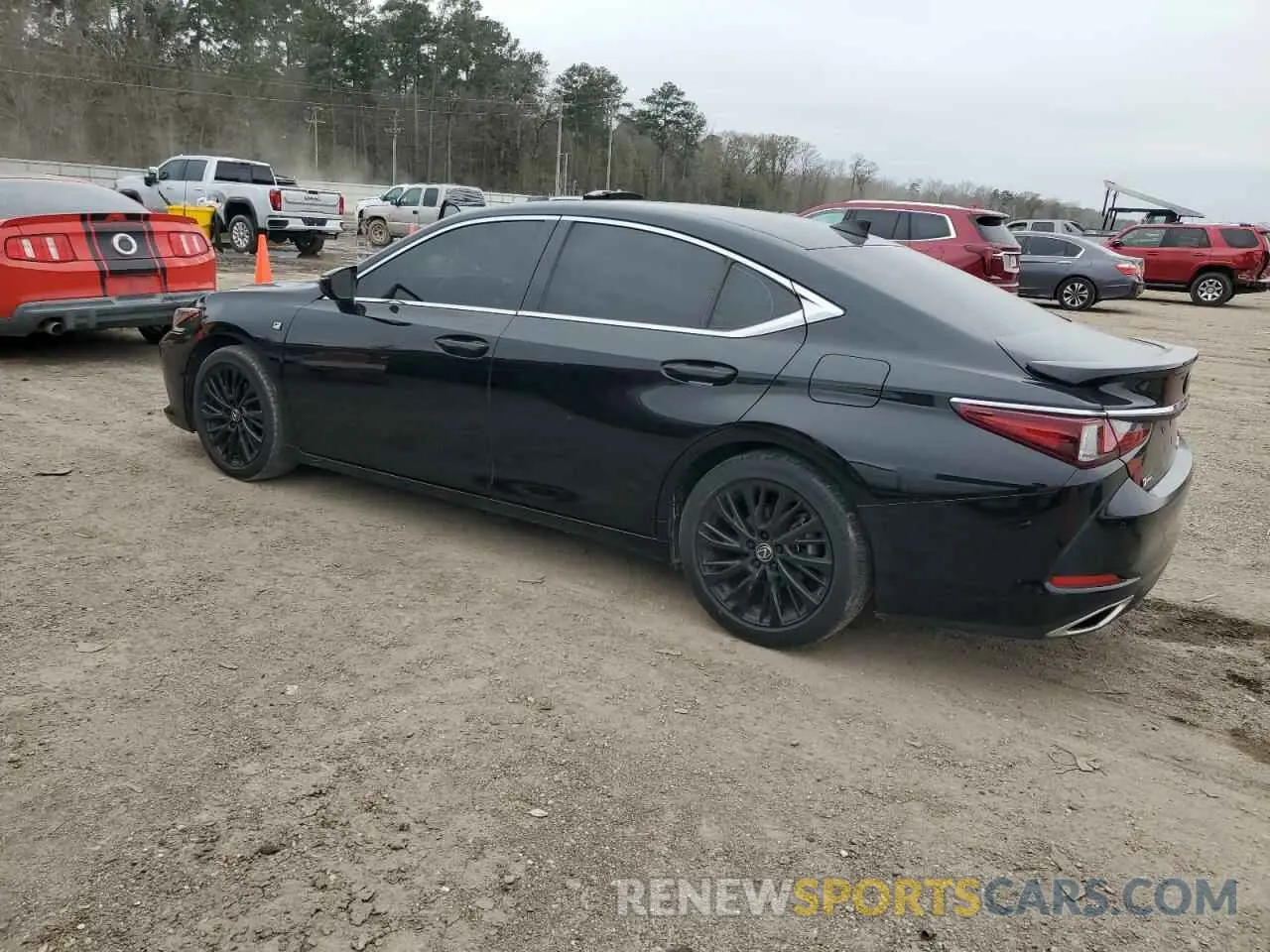 2 fotografías del automóvil dañado 58ABZ1B11KU008358 LEXUS ES350 2019