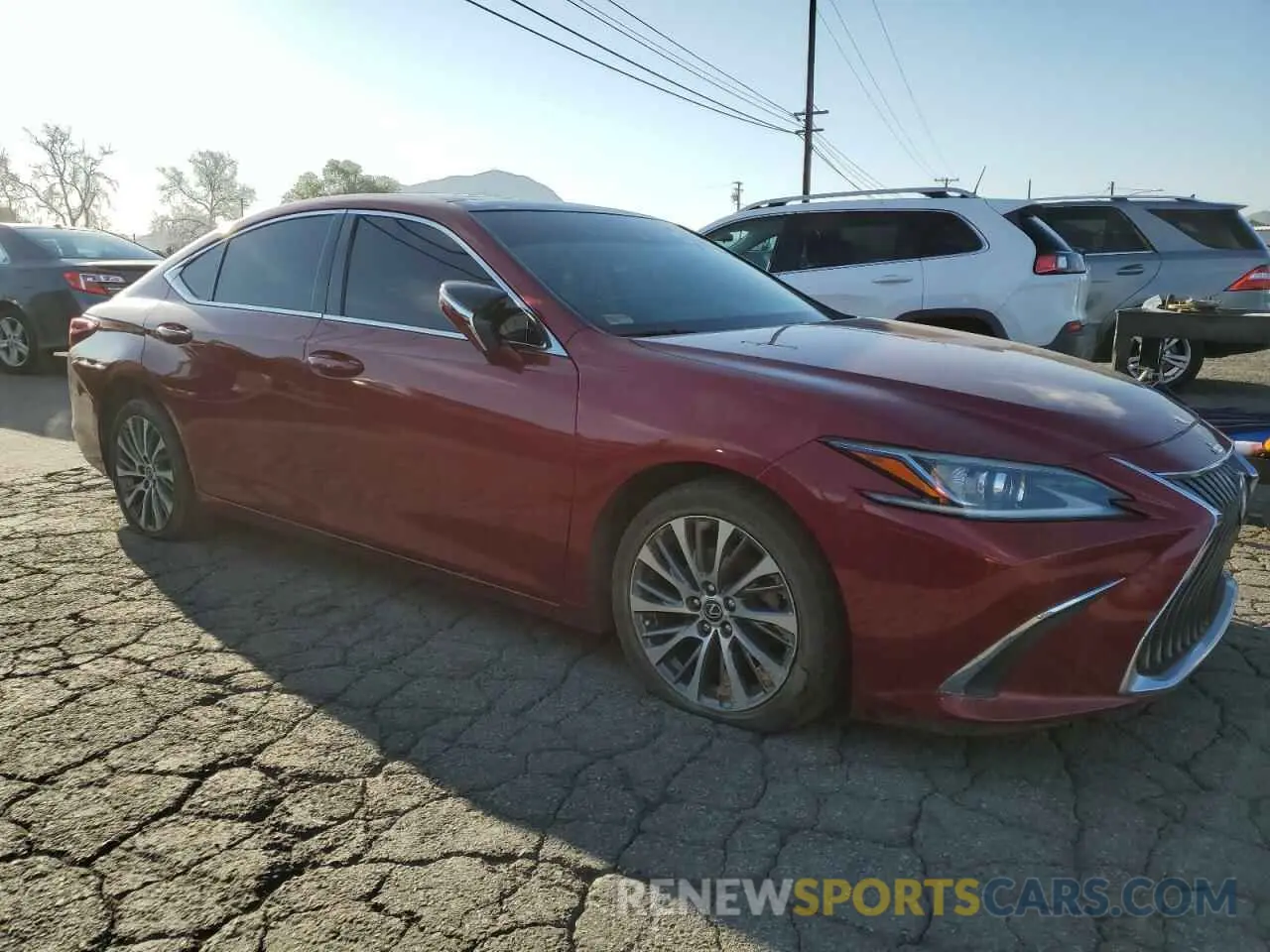 4 fotografías del automóvil dañado 58ABZ1B11KU008960 LEXUS ES350 2019