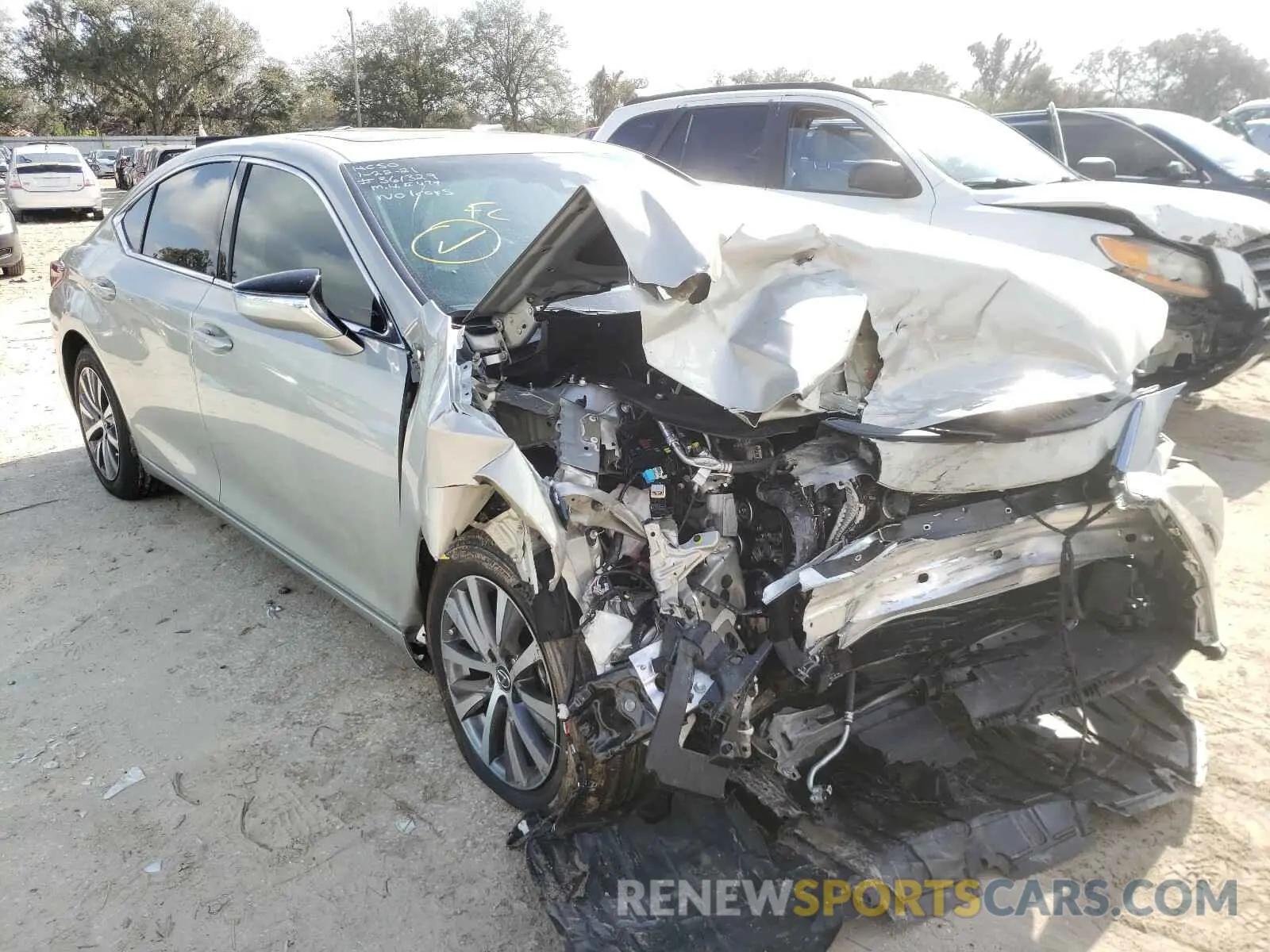 1 fotografías del automóvil dañado 58ABZ1B11KU046608 LEXUS ES350 2019