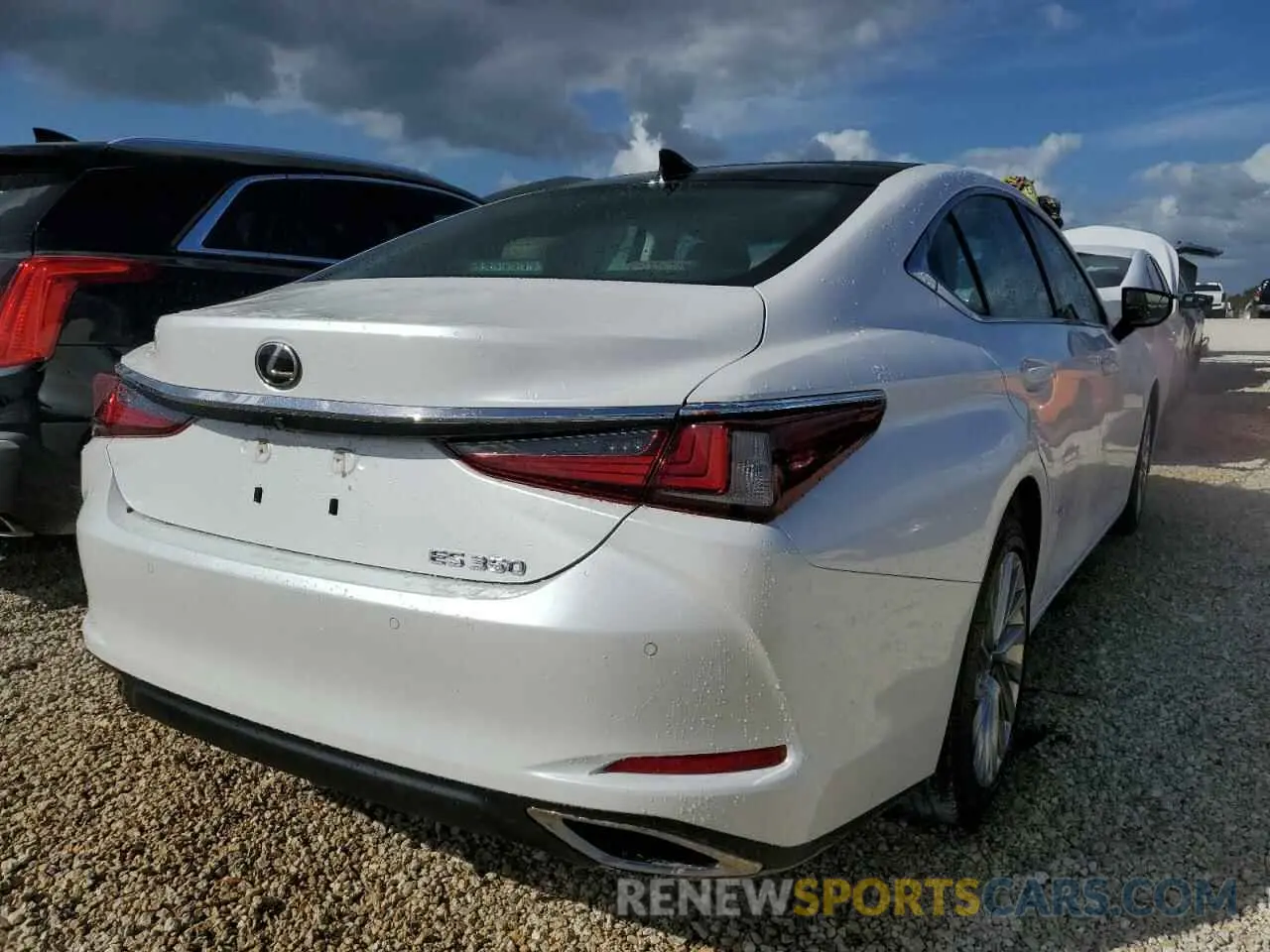 4 fotografías del automóvil dañado 58ABZ1B12KU029042 LEXUS ES350 2019