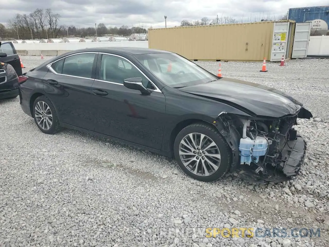 4 fotografías del automóvil dañado 58ABZ1B12KU030028 LEXUS ES350 2019