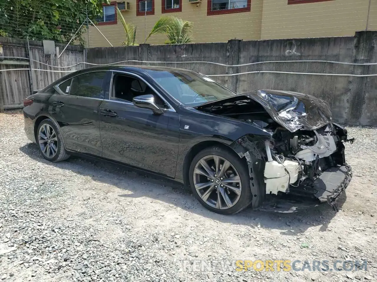 4 fotografías del automóvil dañado 58ABZ1B12KU040333 LEXUS ES350 2019