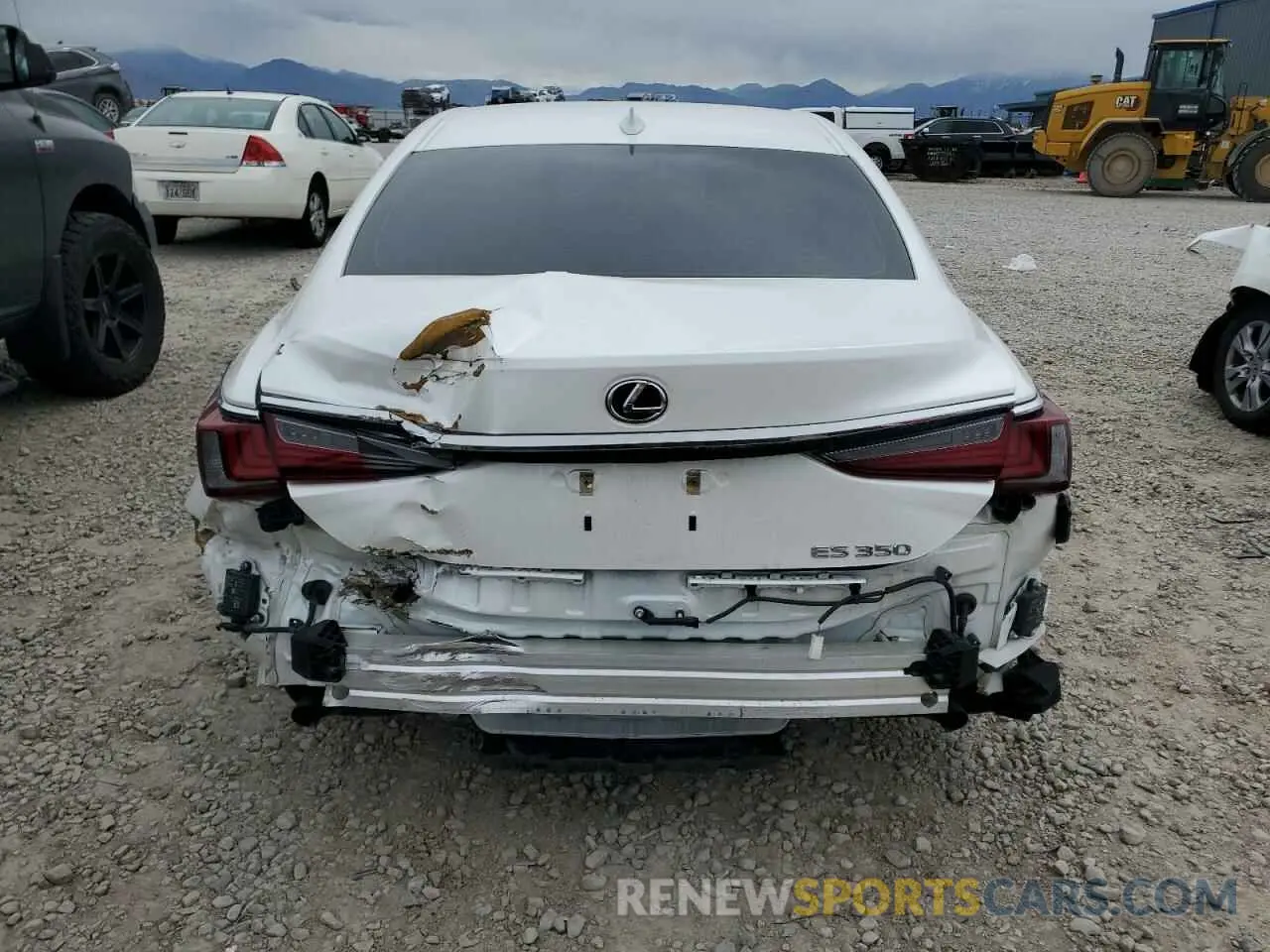 6 fotografías del automóvil dañado 58ABZ1B12KU041305 LEXUS ES350 2019