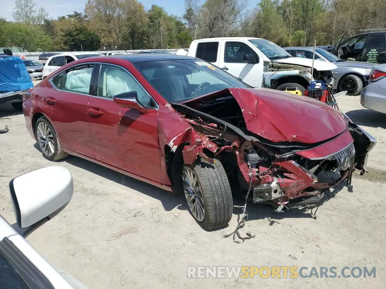 4 fotografías del automóvil dañado 58ABZ1B13KU010127 LEXUS ES350 2019