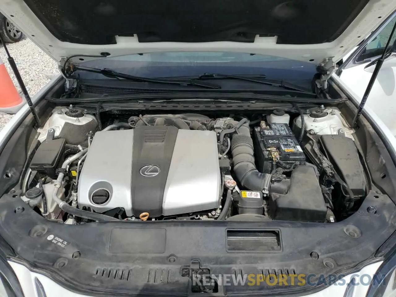 11 fotografías del automóvil dañado 58ABZ1B13KU041040 LEXUS ES350 2019