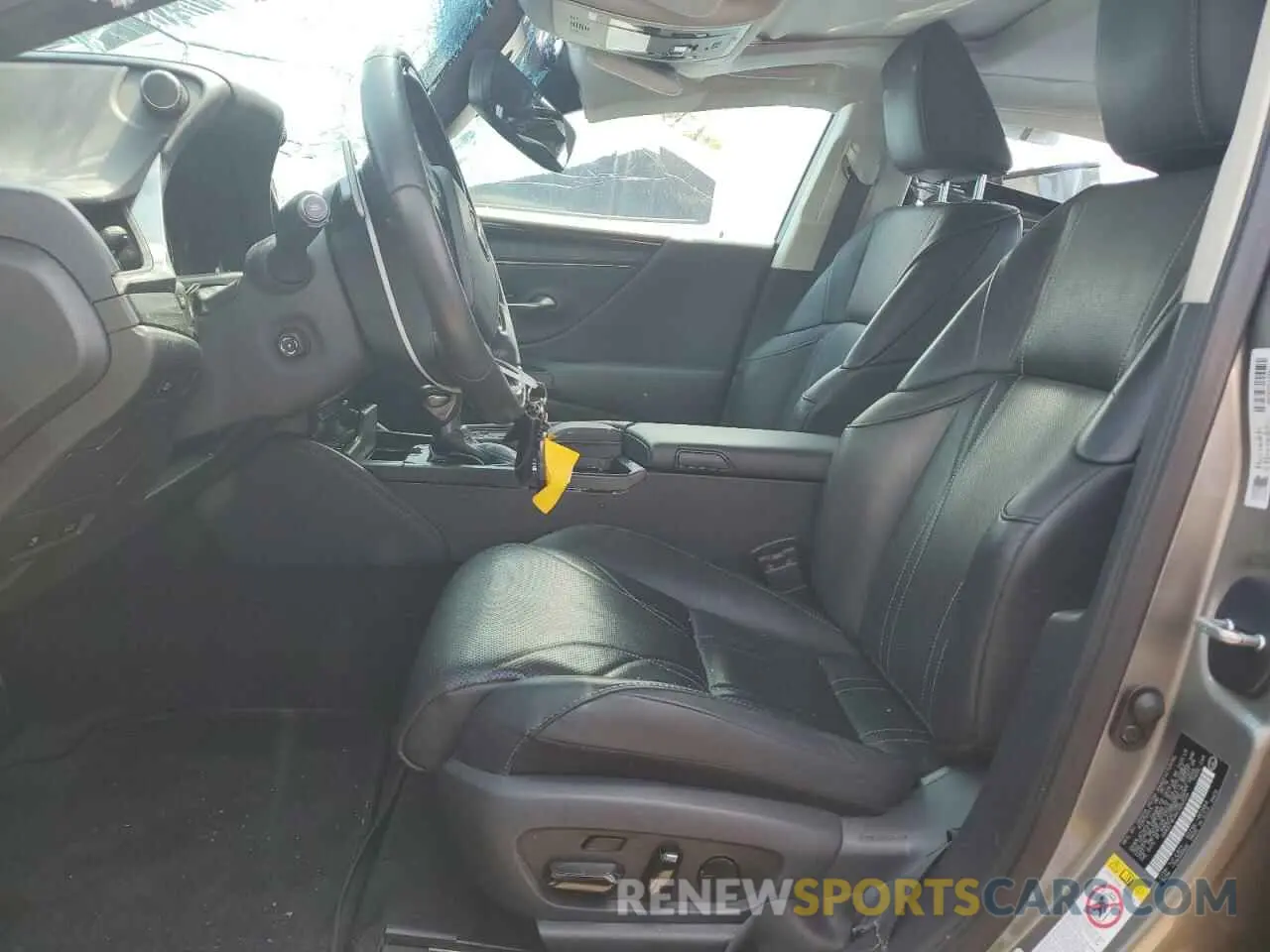 7 fotografías del automóvil dañado 58ABZ1B14KU002554 LEXUS ES350 2019