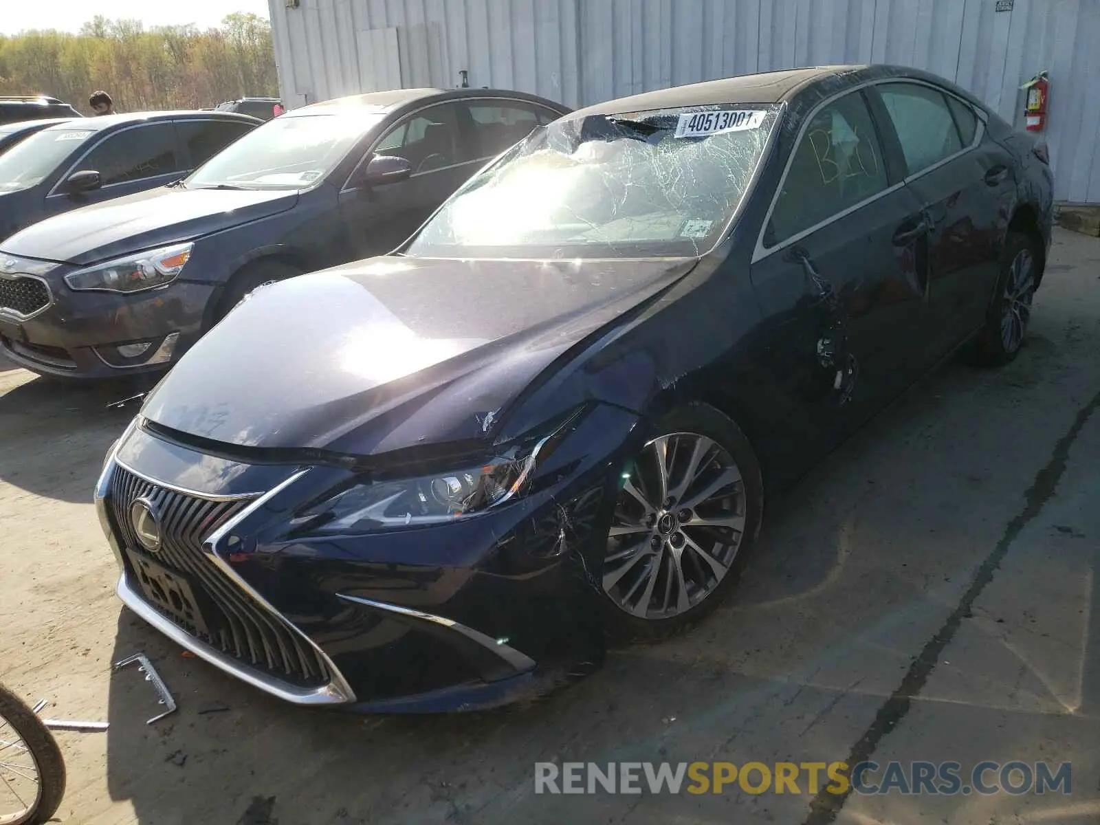2 fotografías del automóvil dañado 58ABZ1B14KU028569 LEXUS ES350 2019