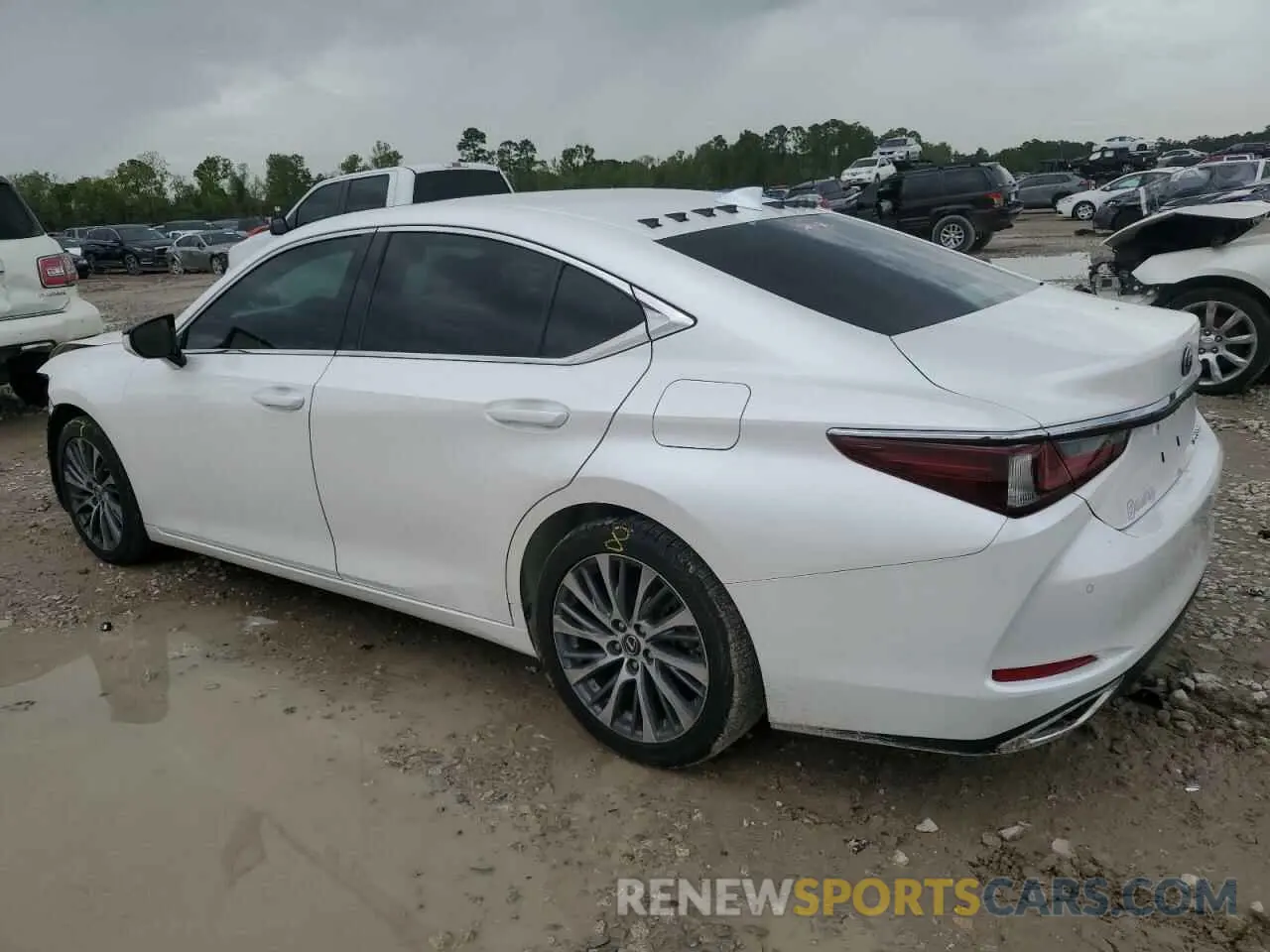 2 fotografías del automóvil dañado 58ABZ1B14KU041273 LEXUS ES350 2019