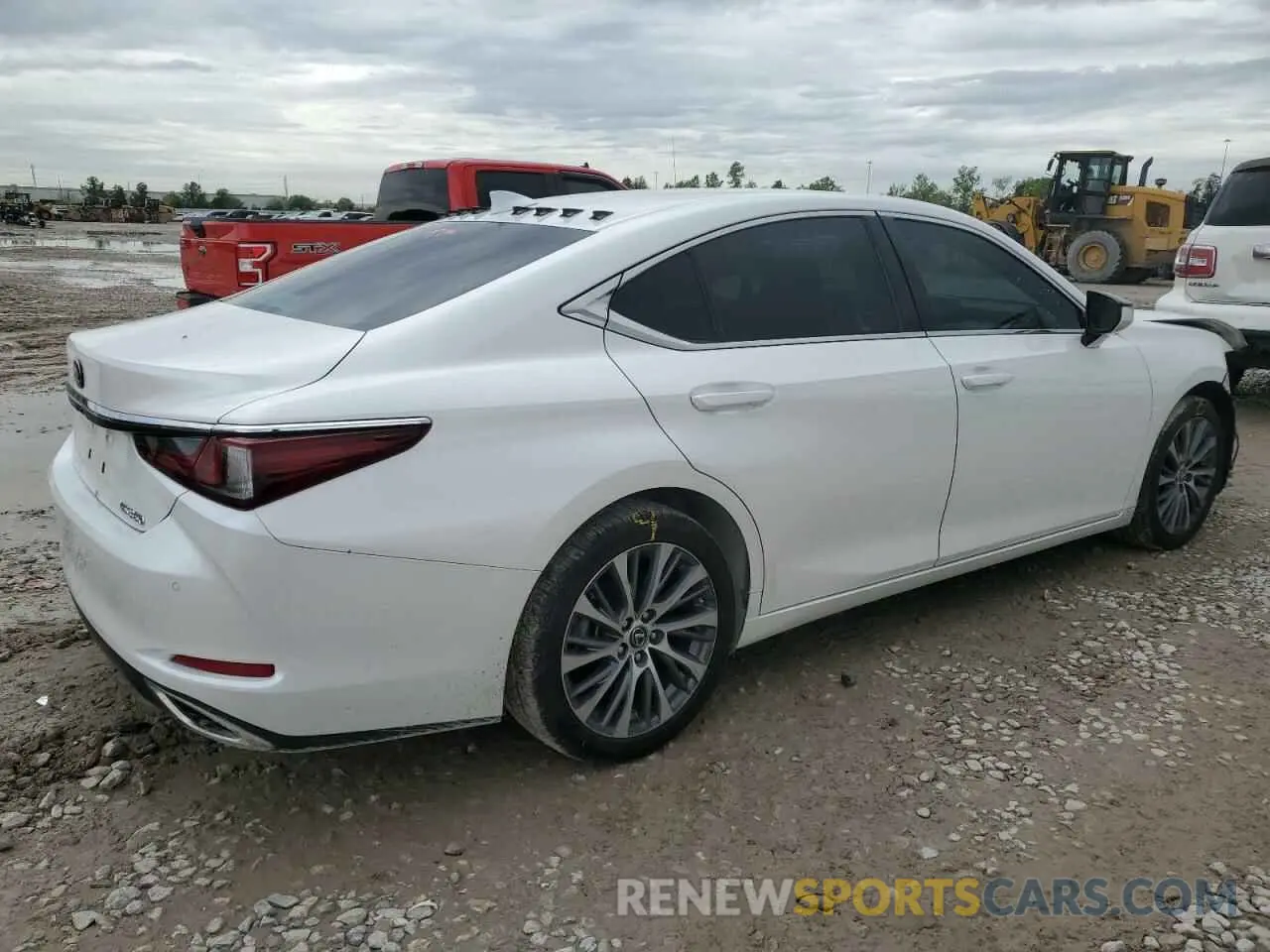 3 fotografías del automóvil dañado 58ABZ1B14KU041273 LEXUS ES350 2019