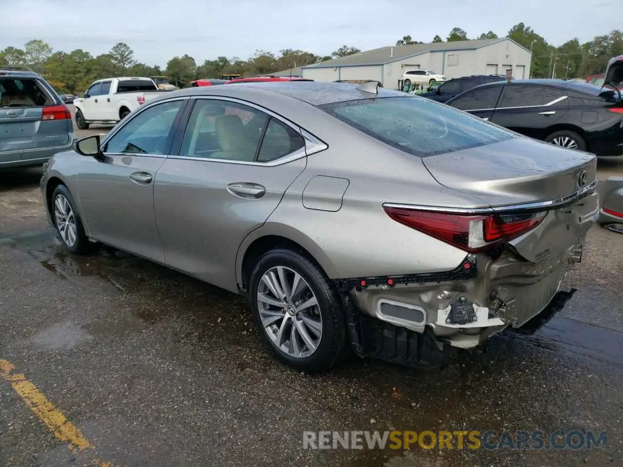 2 fotografías del automóvil dañado 58ABZ1B15KU014518 LEXUS ES350 2019