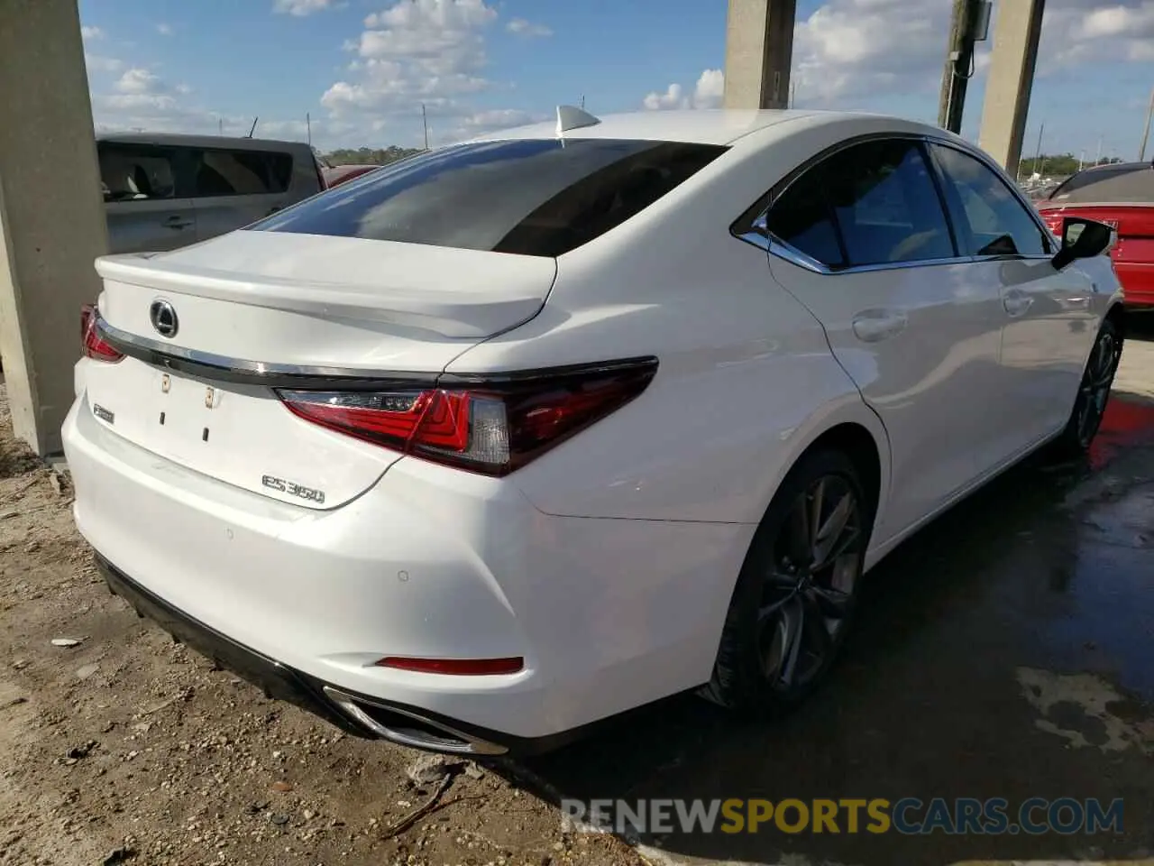 4 fotografías del automóvil dañado 58ABZ1B15KU040388 LEXUS ES350 2019