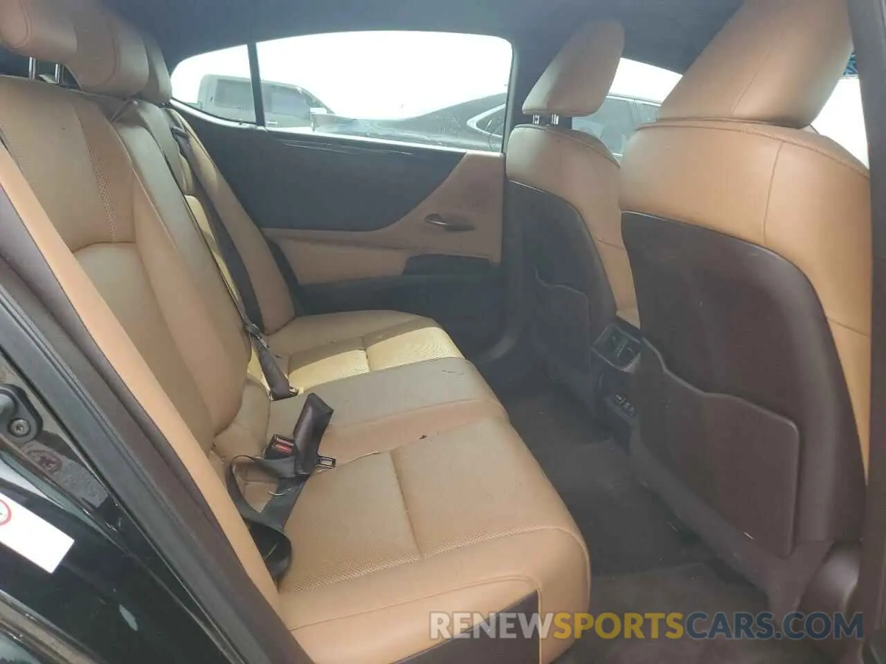 10 fotografías del automóvil dañado 58ABZ1B16KU002510 LEXUS ES350 2019