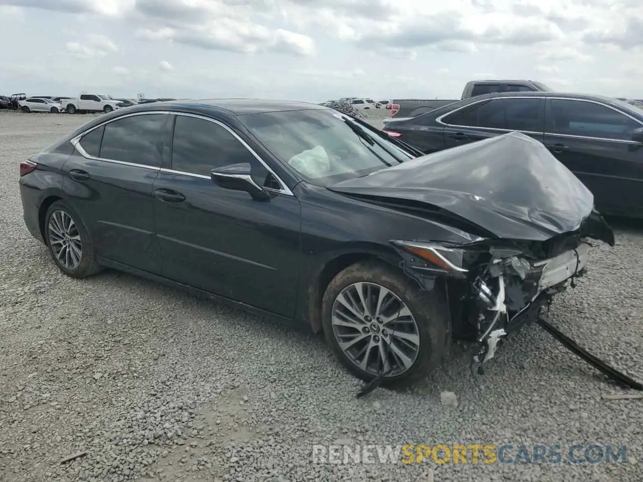 4 fotografías del automóvil dañado 58ABZ1B16KU002510 LEXUS ES350 2019