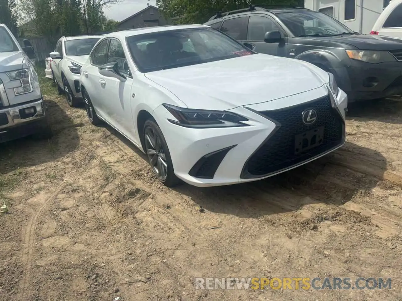 8 fotografías del automóvil dañado 58ABZ1B16KU002779 LEXUS ES350 2019