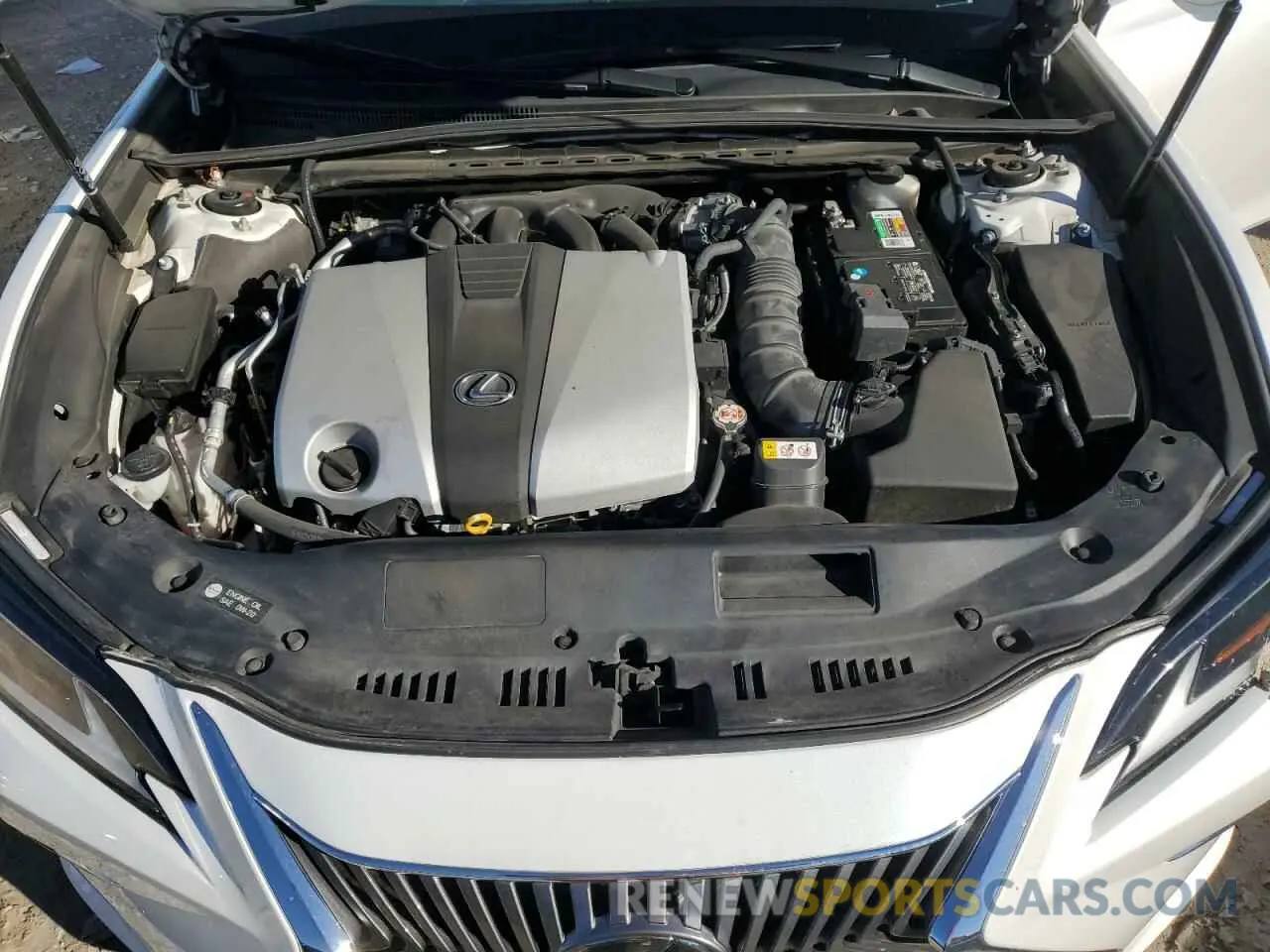 11 fotografías del automóvil dañado 58ABZ1B16KU012535 LEXUS ES350 2019