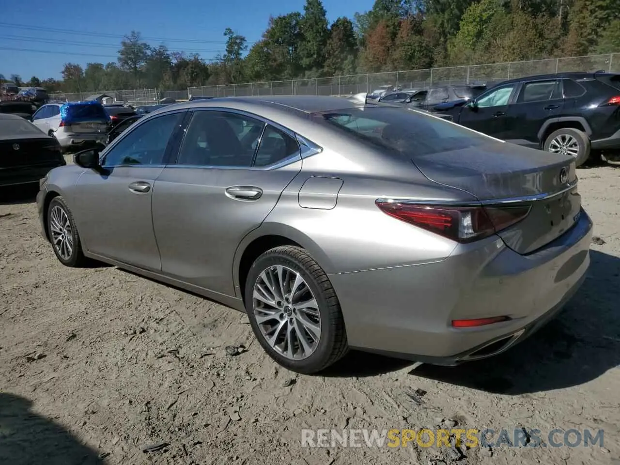 2 fotografías del automóvil dañado 58ABZ1B16KU040402 LEXUS ES350 2019