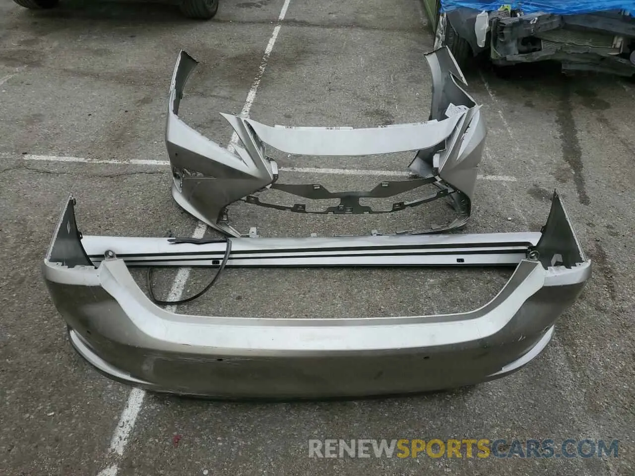 12 fotografías del automóvil dañado 58ABZ1B17KU023060 LEXUS ES350 2019