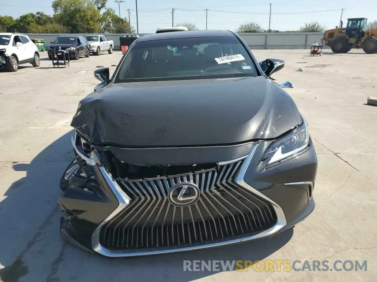 5 fotografías del automóvil dañado 58ABZ1B17KU038514 LEXUS ES350 2019