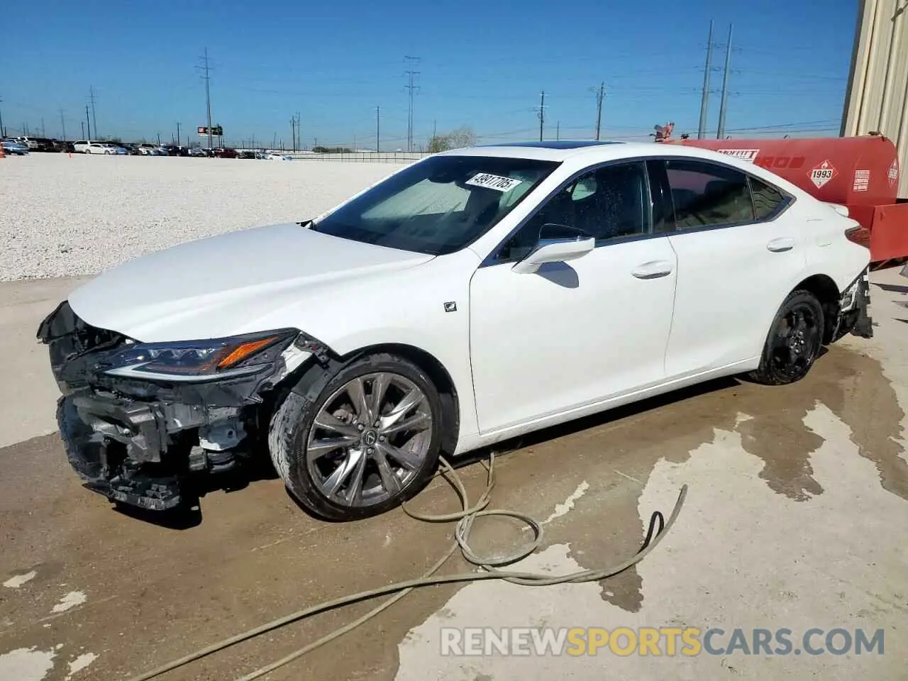 1 fotografías del automóvil dañado 58ABZ1B18KU011919 LEXUS ES350 2019