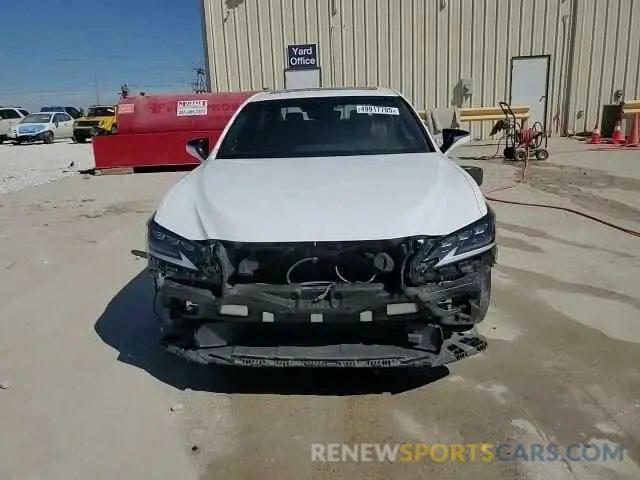 14 fotografías del automóvil dañado 58ABZ1B18KU011919 LEXUS ES350 2019