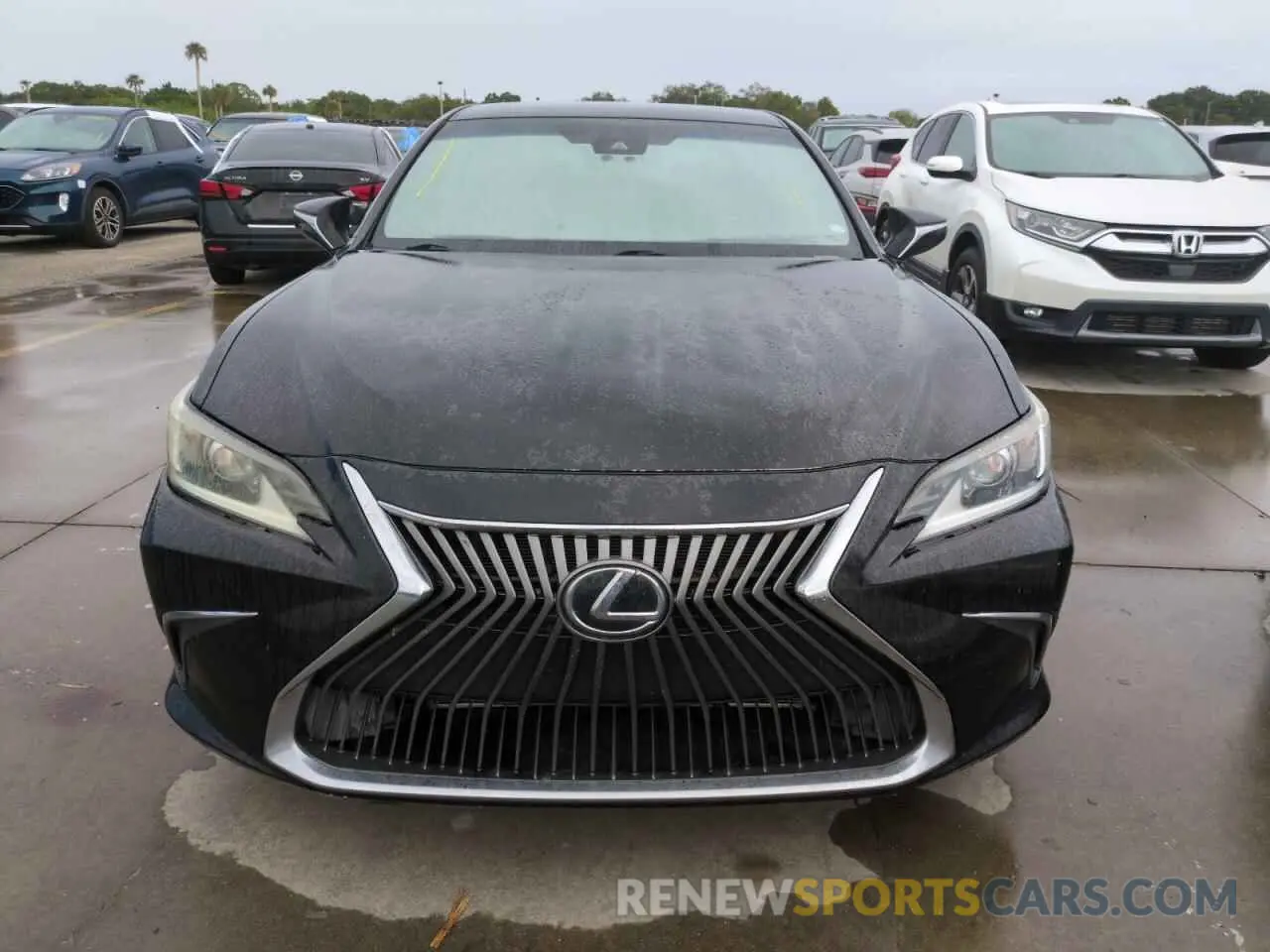 5 fotografías del automóvil dañado 58ABZ1B18KU023682 LEXUS ES350 2019