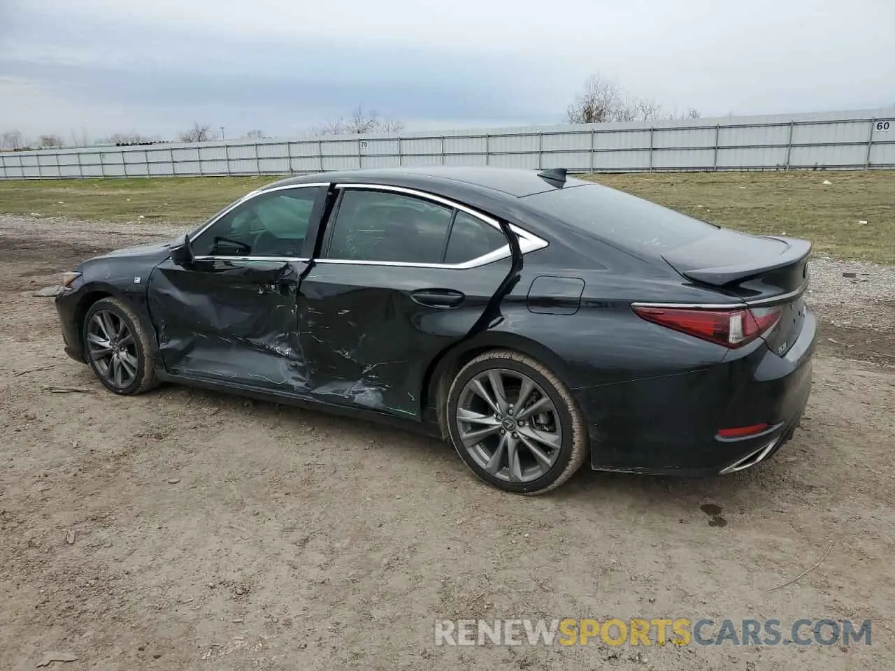 2 fotografías del automóvil dañado 58ABZ1B1XKU009721 LEXUS ES350 2019