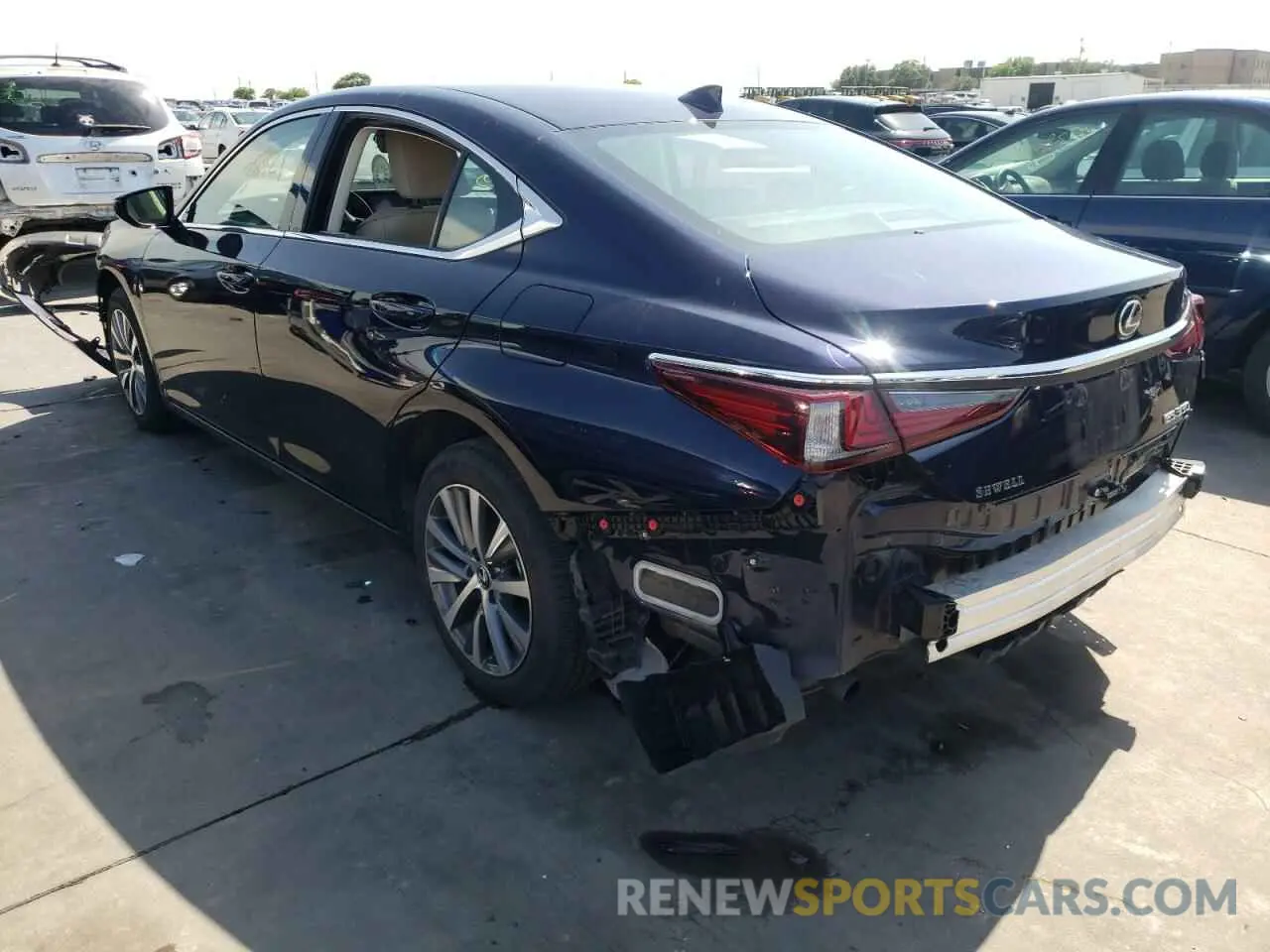 3 fotografías del automóvil dañado 58ABZ1B1XKU051211 LEXUS ES350 2019