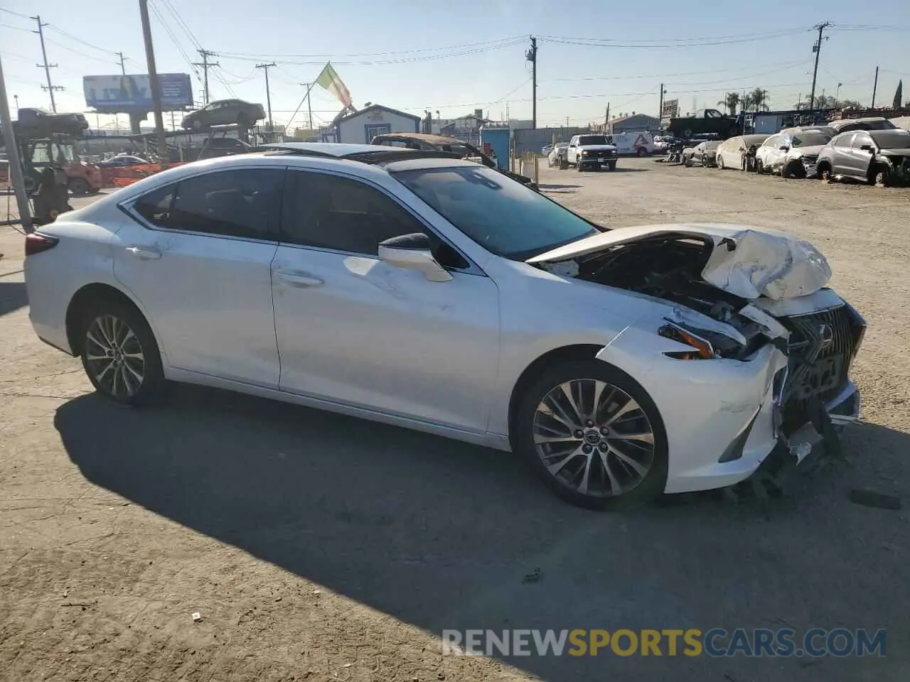 4 fotografías del automóvil dañado JTHBZ1B11K2004638 LEXUS ES350 2019