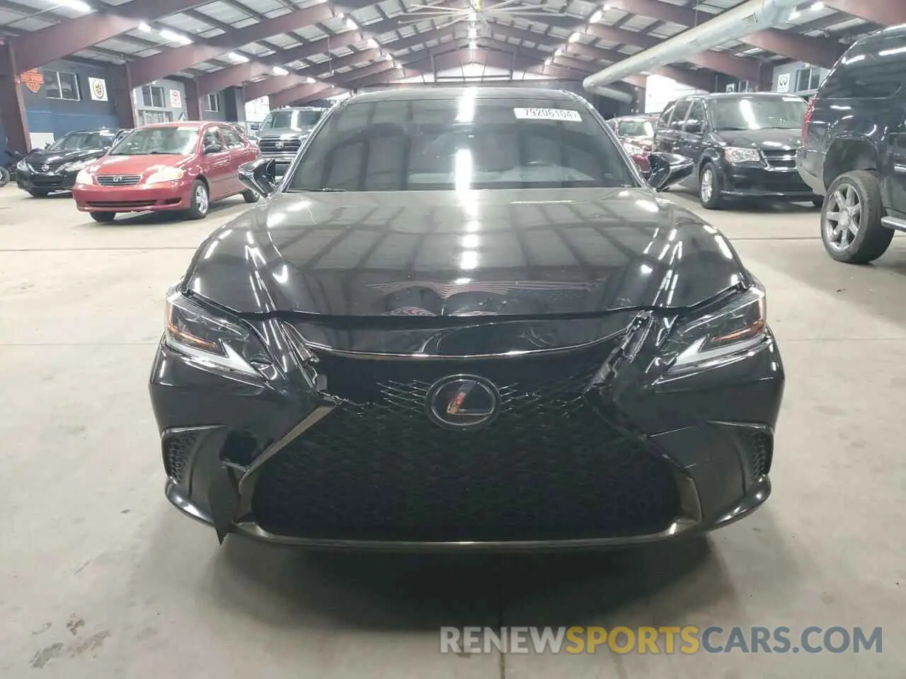 5 fotografías del automóvil dañado JTHBZ1B16K2002528 LEXUS ES350 2019