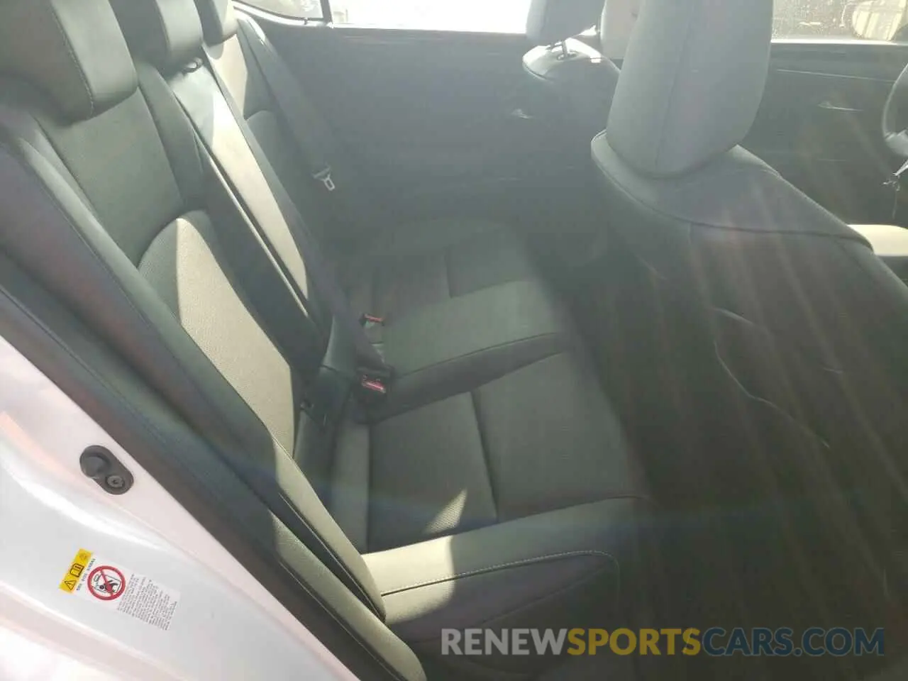10 fotografías del automóvil dañado JTHBZ1B19K2003365 LEXUS ES350 2019
