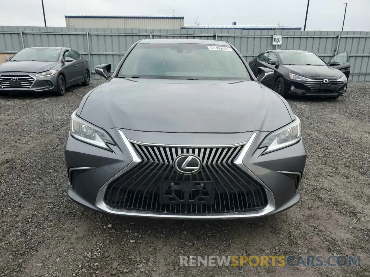 5 fotografías del automóvil dañado 58ABZ1B11LU055844 LEXUS ES350 2020