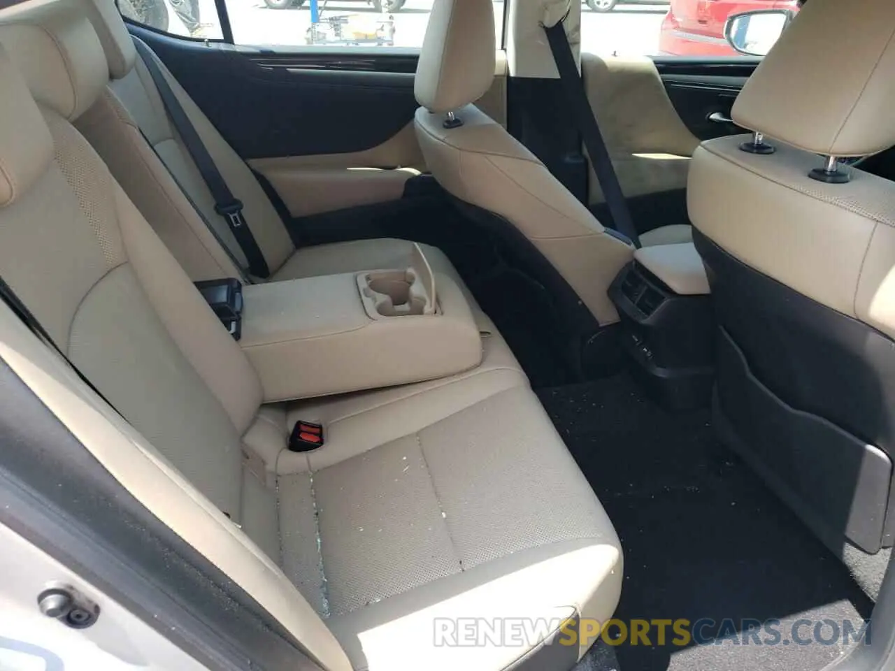 6 fotografías del automóvil dañado 58ADZ1B10LU066682 LEXUS ES350 2020