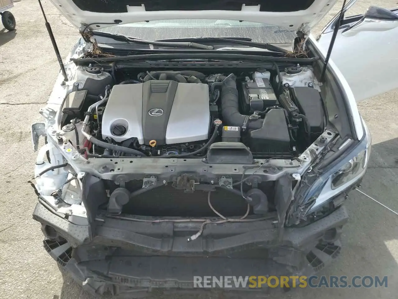 11 fotografías del automóvil dañado 58ADZ1B11LU078758 LEXUS ES350 2020