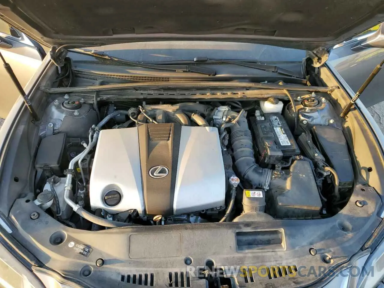 11 fotografías del automóvil dañado 58ADZ1B12LU074153 LEXUS ES350 2020