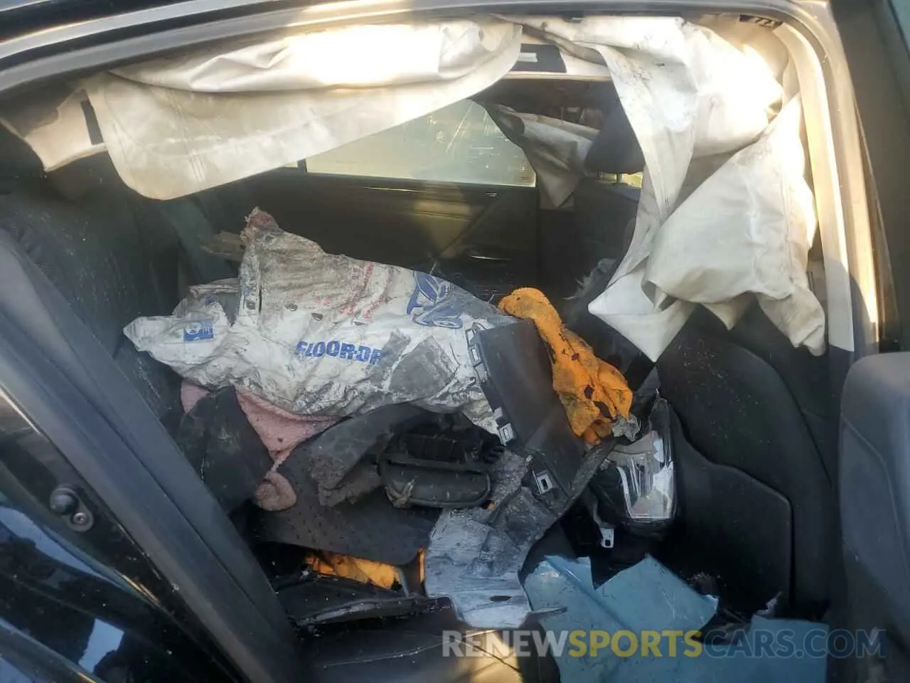 11 fotografías del automóvil dañado 58ADZ1B14LU056737 LEXUS ES350 2020