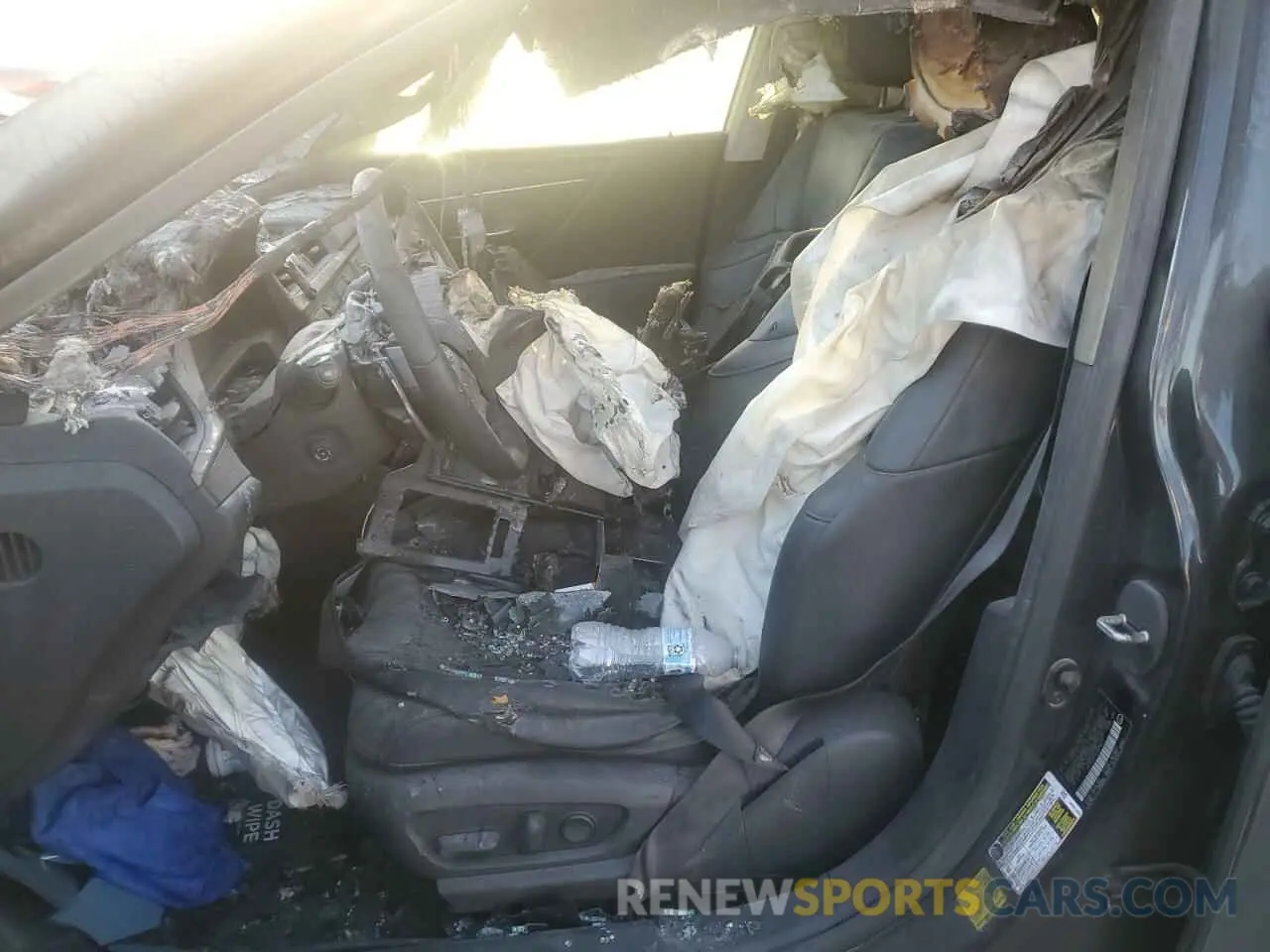7 fotografías del automóvil dañado 58ADZ1B14LU056737 LEXUS ES350 2020
