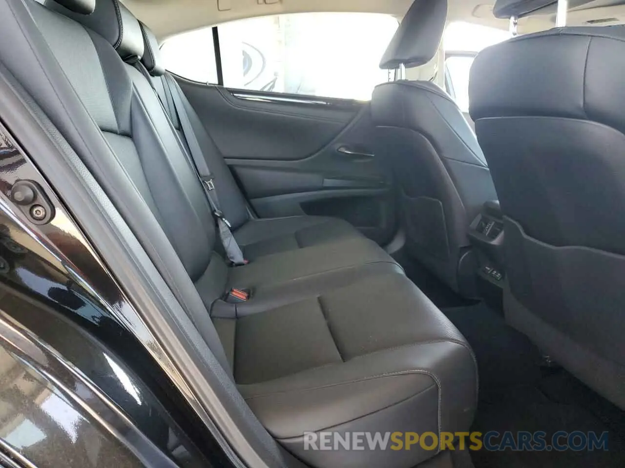10 fotografías del automóvil dañado 58ADZ1B15LU059386 LEXUS ES350 2020