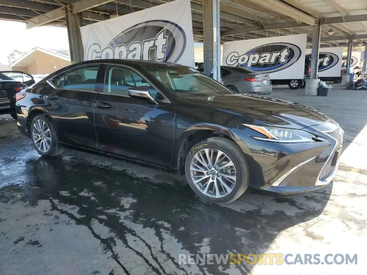 4 fotografías del automóvil dañado 58ADZ1B15LU059386 LEXUS ES350 2020