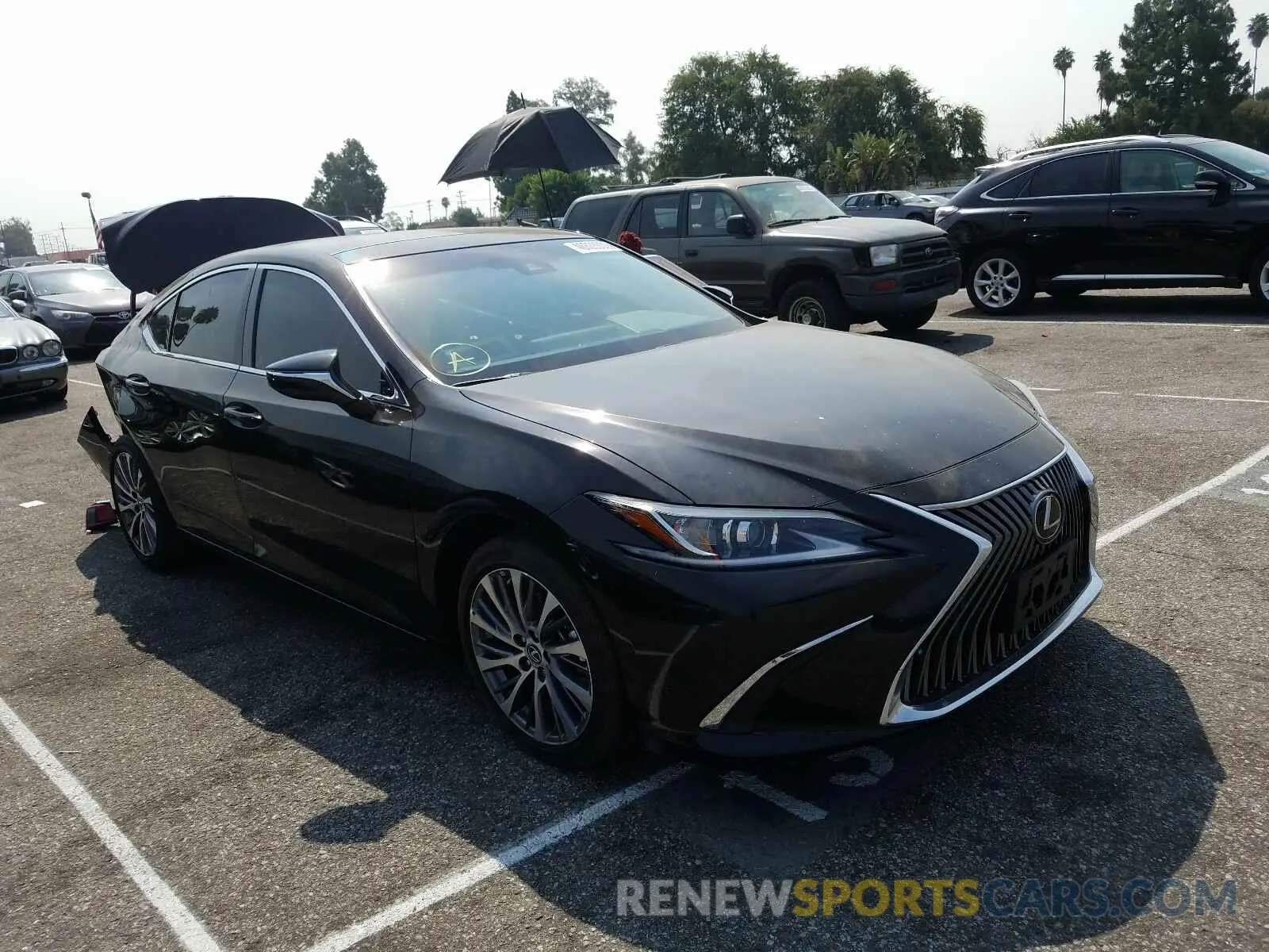 1 fotografías del automóvil dañado 58ADZ1B16LU059963 LEXUS ES350 2020
