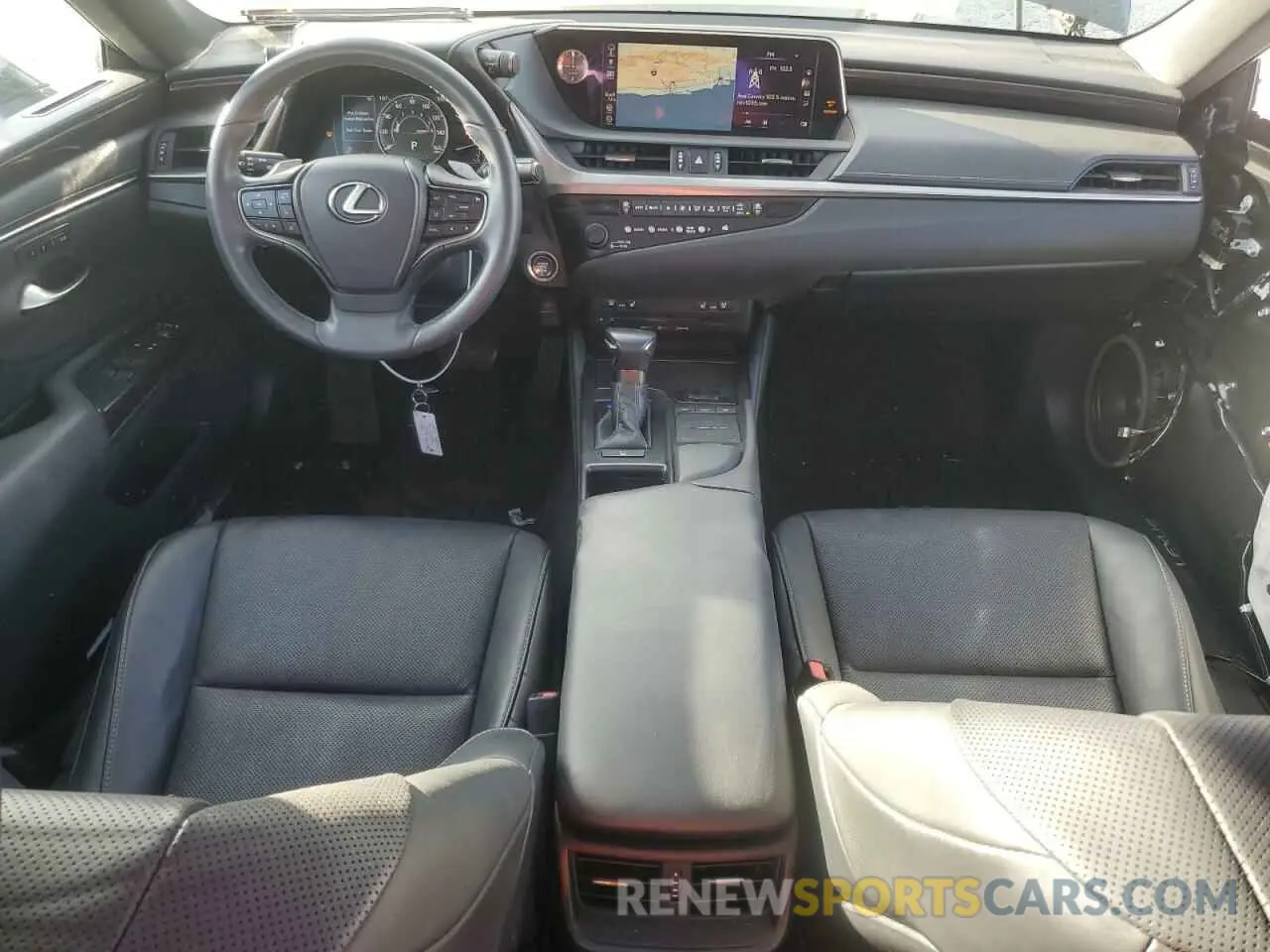 8 fotografías del automóvil dañado 58ADZ1B18LU051508 LEXUS ES350 2020