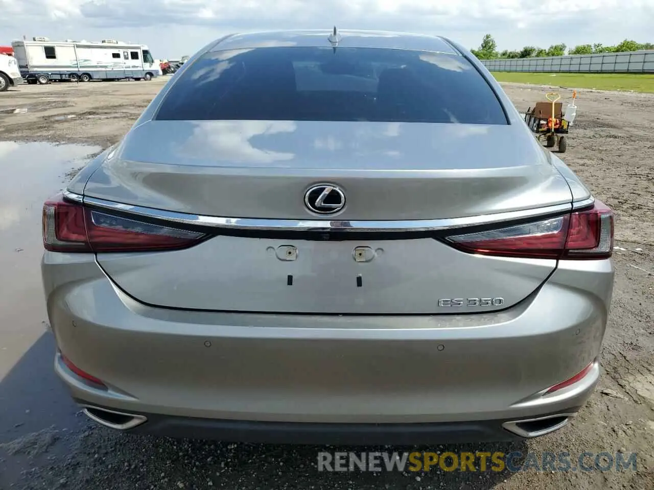 6 fotografías del automóvil dañado 58ADZ1B19LU080967 LEXUS ES350 2020