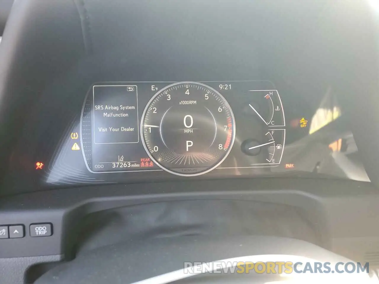 9 fotografías del automóvil dañado 58AEZ1B11LU058384 LEXUS ES350 2020