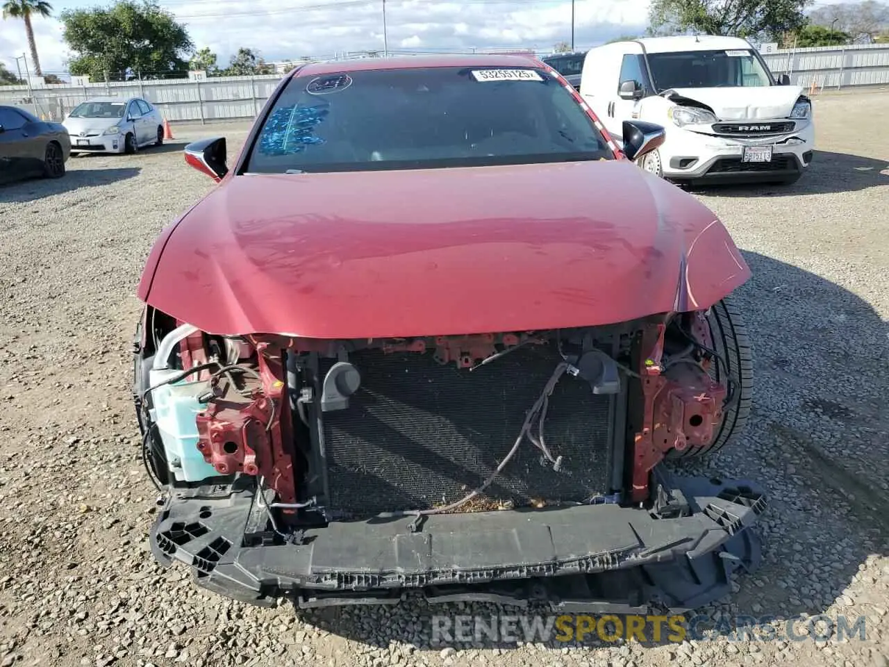 5 fotografías del automóvil dañado 58AEZ1B16LU054170 LEXUS ES350 2020