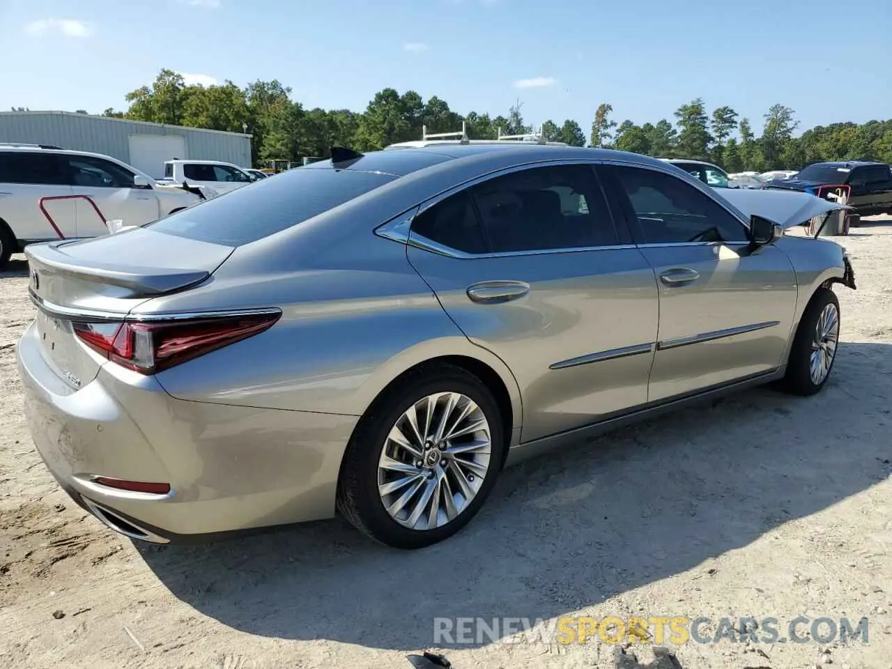 3 fotografías del automóvil dañado 58AEZ1B18LU073187 LEXUS ES350 2020