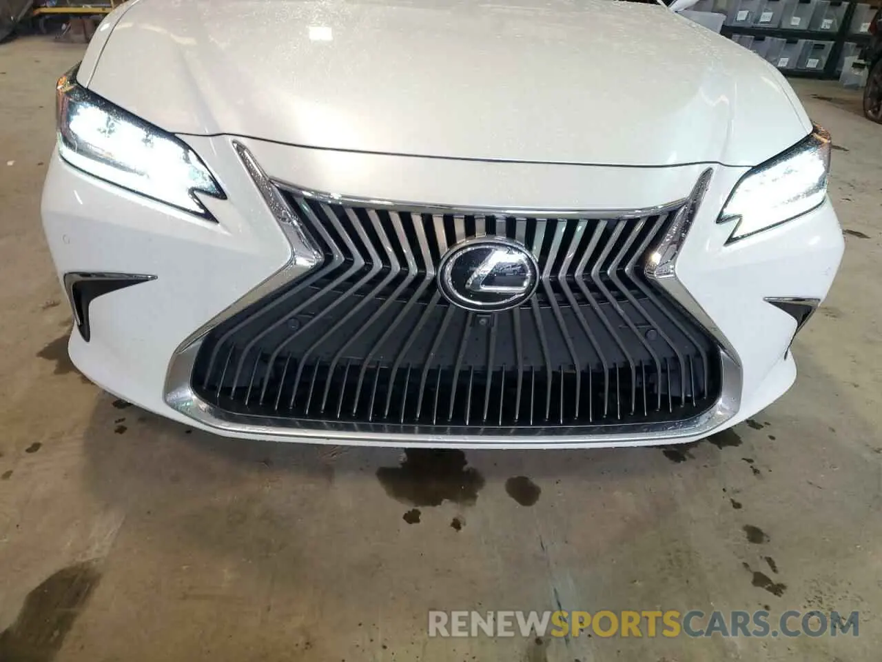 5 fotografías del automóvil dañado 58AFZ1B11LU078266 LEXUS ES350 2020