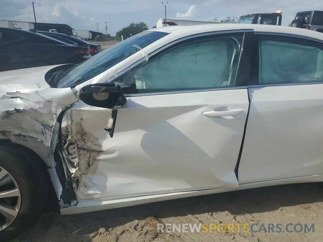 7 fotografías del automóvil dañado 58ADZ1B13MU103208 LEXUS ES350 2021