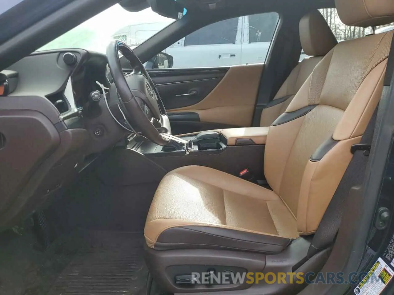7 fotografías del automóvil dañado 58ADZ1B14MU104030 LEXUS ES350 2021
