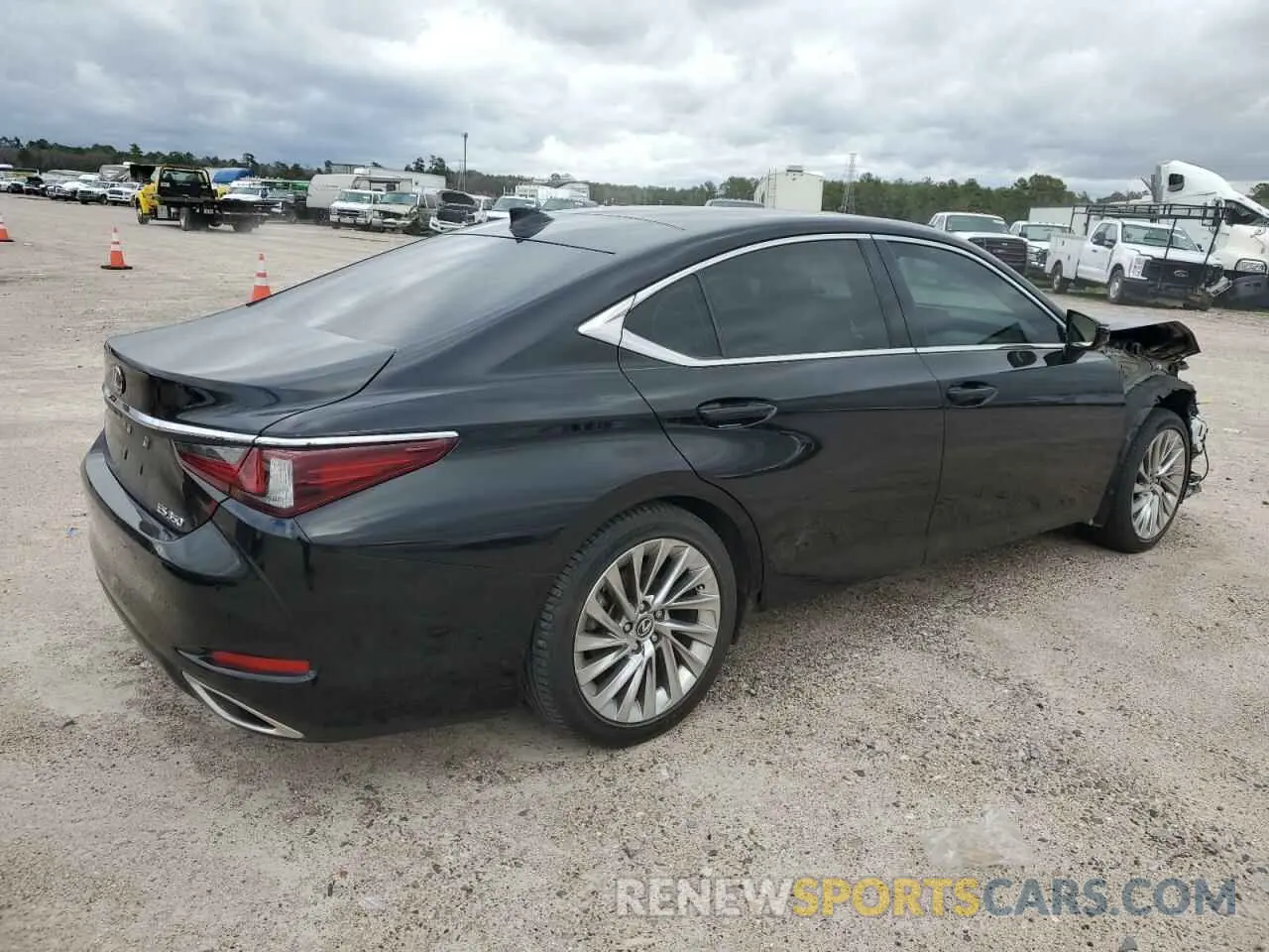 3 fotografías del automóvil dañado 58AFZ1B16MU089894 LEXUS ES350 2021